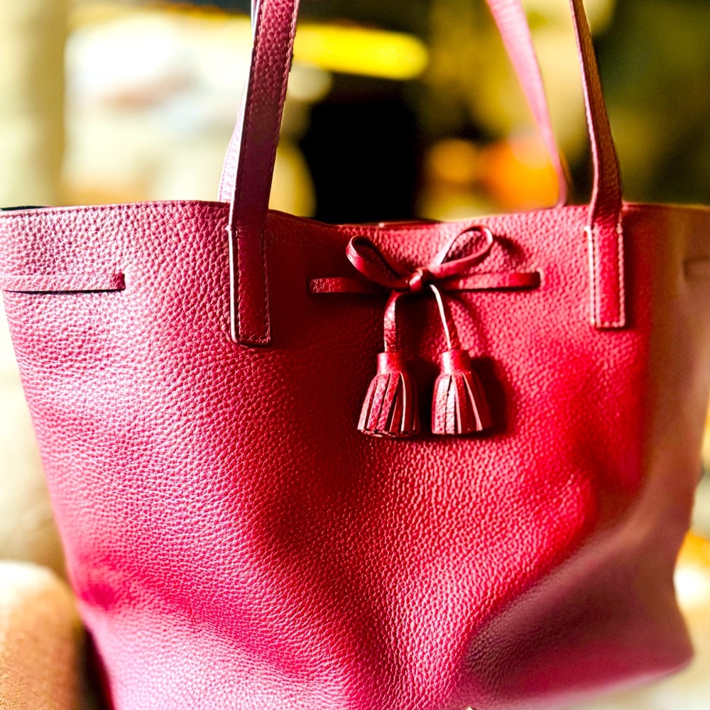 Kate Spade pebbled leather blackberry bag